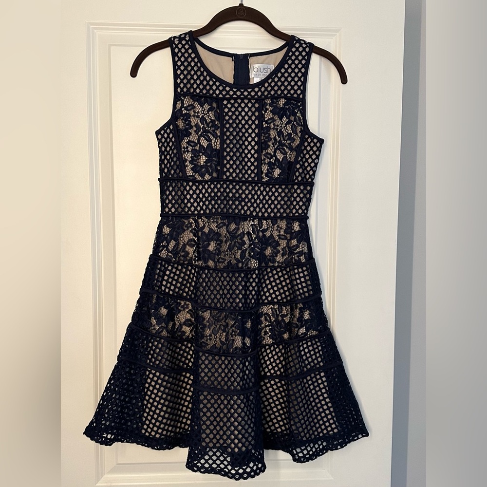 Girls dress. Navy. Size 14.